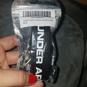 Under armour lanyard keychain holder.